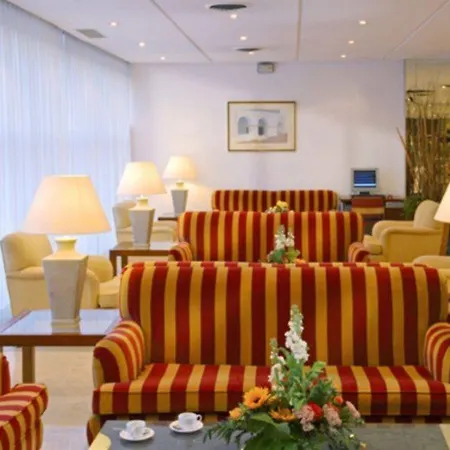 Sercotel Medina Azahara Готель 3*